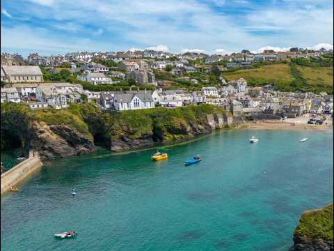 Port Isaac Harbour live thumbnail